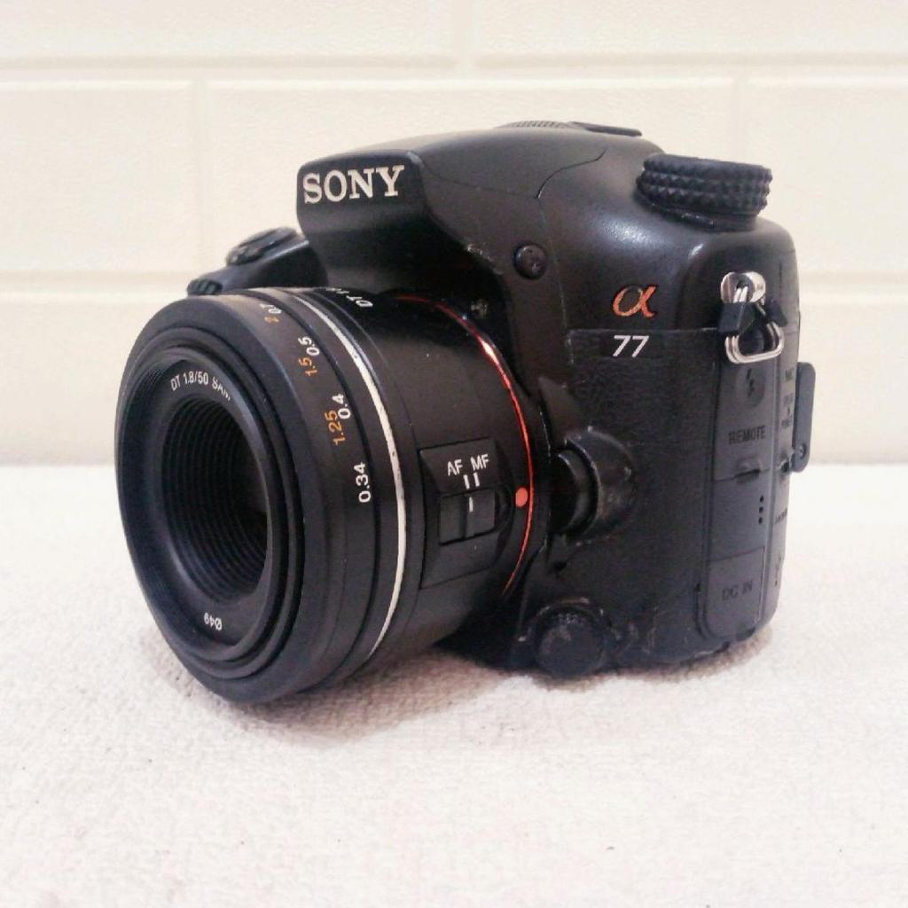 Sony a77 lensa dt 1.8/50mm kamera DSLR second