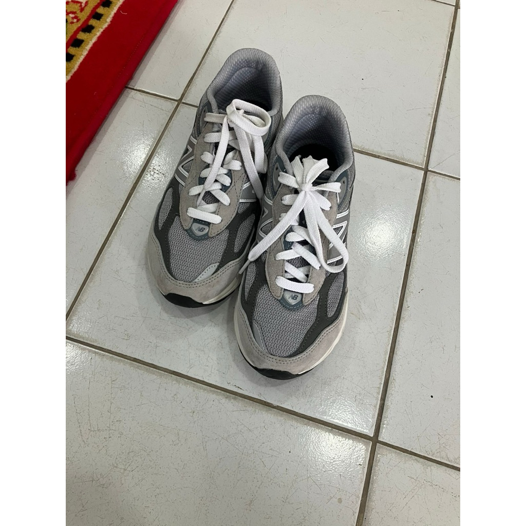 Prelove Second New Balance 990v6 (PIG SKIN)