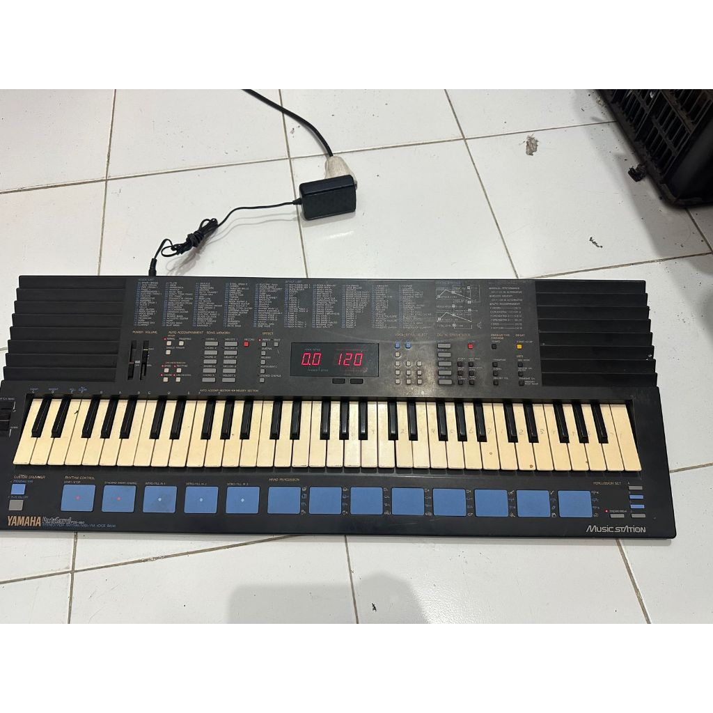 Yamaha Keyboard Organ Piano Mini PSS 680
