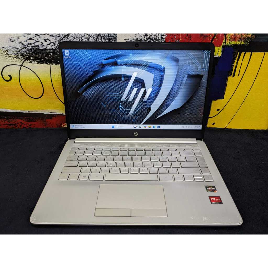Laptop HP 14 Ryzen 3 3250u 8/128 Slim Siap Pakai