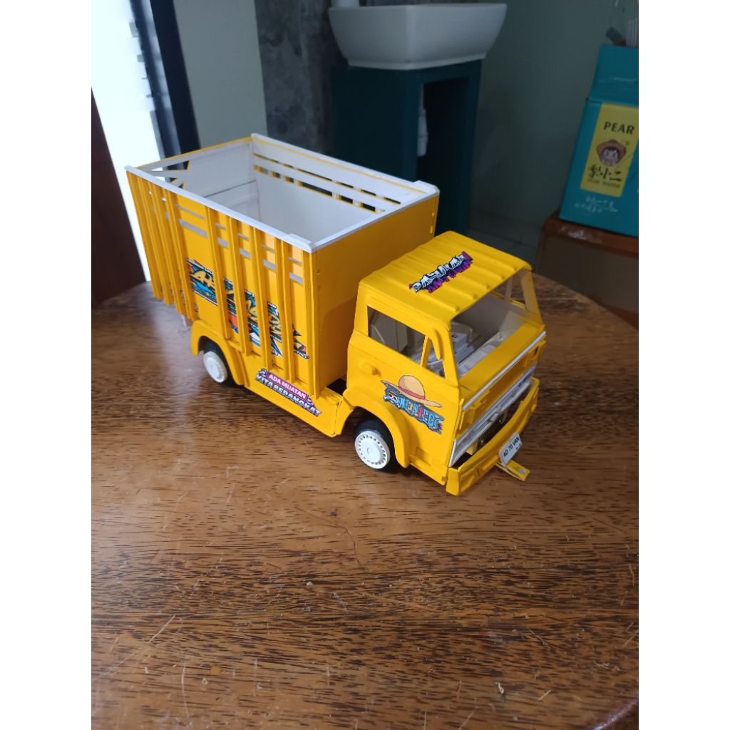 Miniatur truck Umplung Hobby