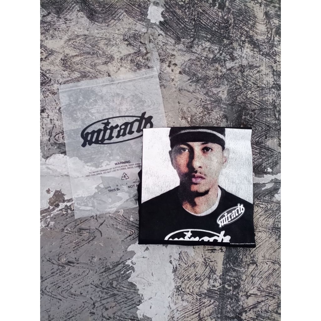 T SHIRT MIRACLE MATES X K3BI BLACK SZ M