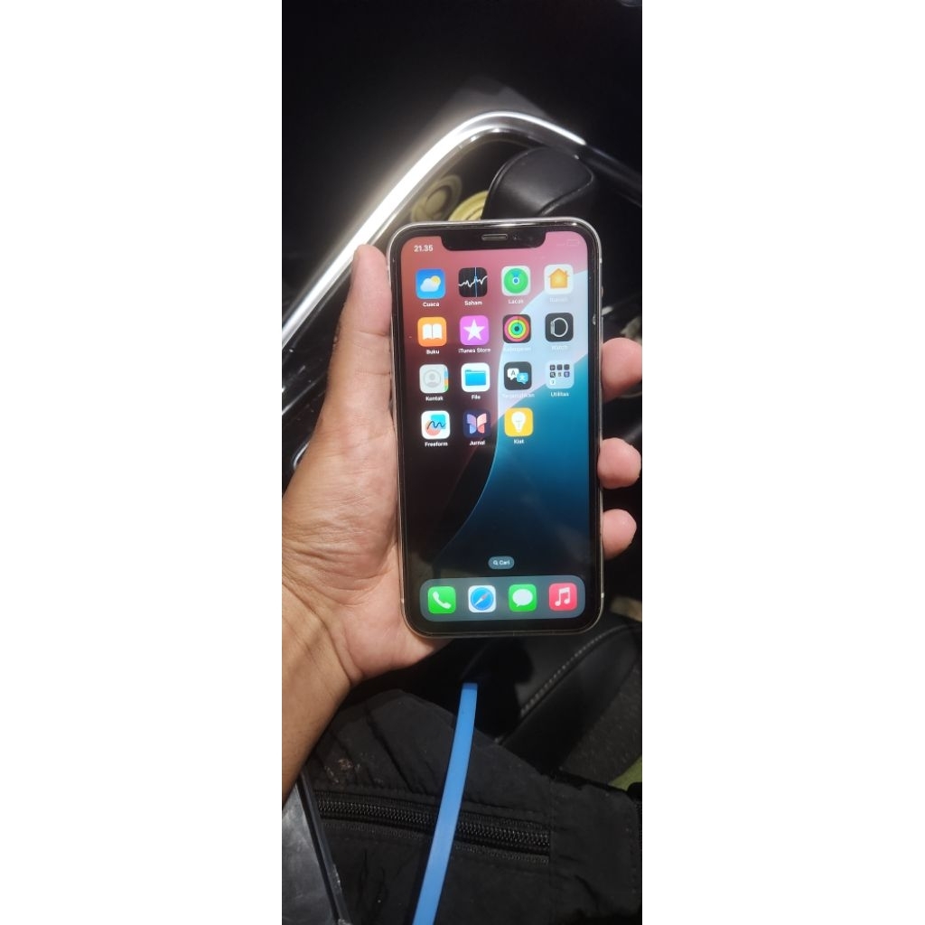 Iphone XR 64 GB white Sudah BC