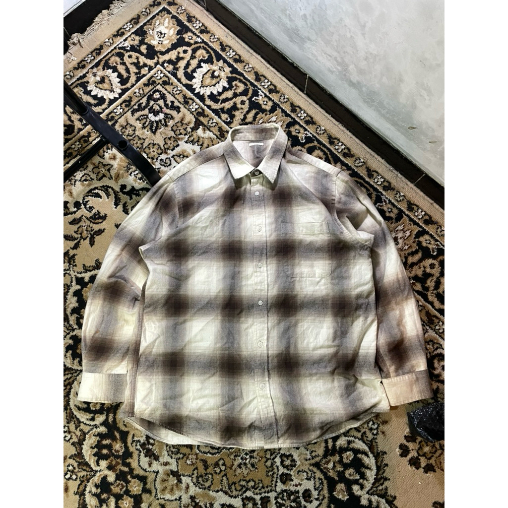 kemeja flannel GU
