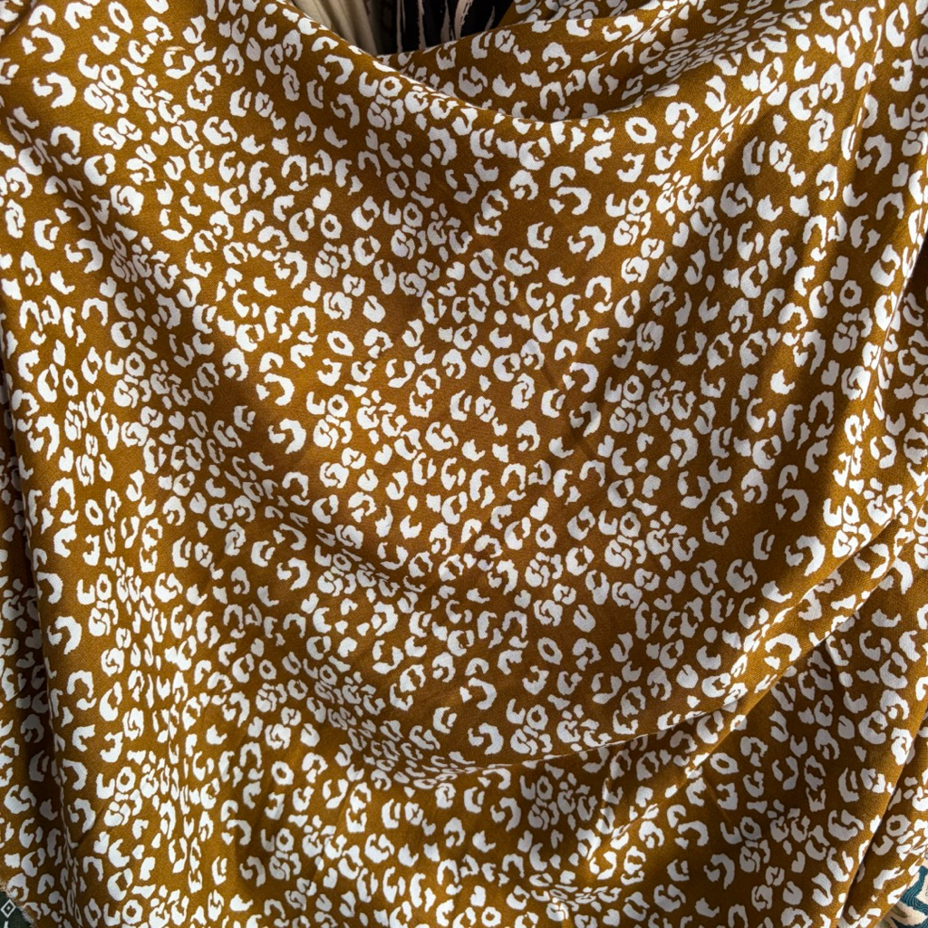 Kain Katun Rayon Viscose Premium Motif Leopard (Kain Halus Kembut Tidak Nerawang)