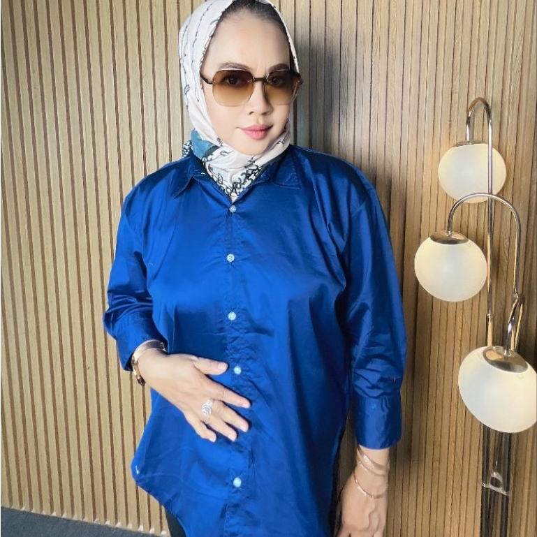 Kemeja Blouse Atasan Wanita Katun Poplin Biru Elektrik