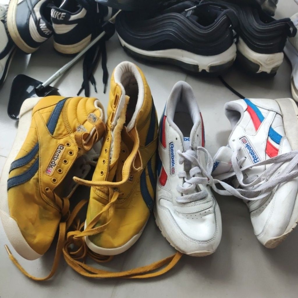 sepatu Reebok bekas zise 39 insole 245 dan 36 insole 23