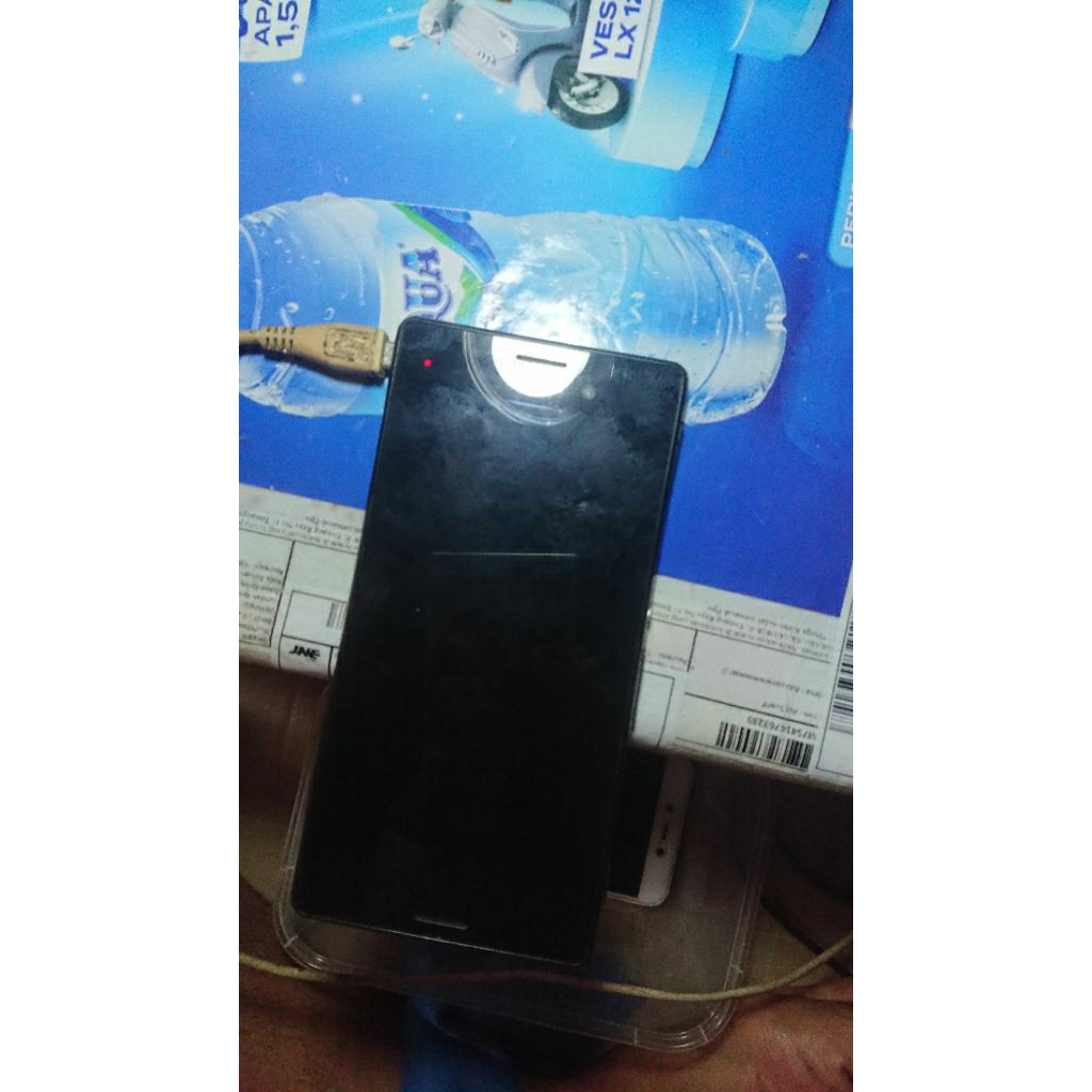 Sony xperia Z3/hp second minus