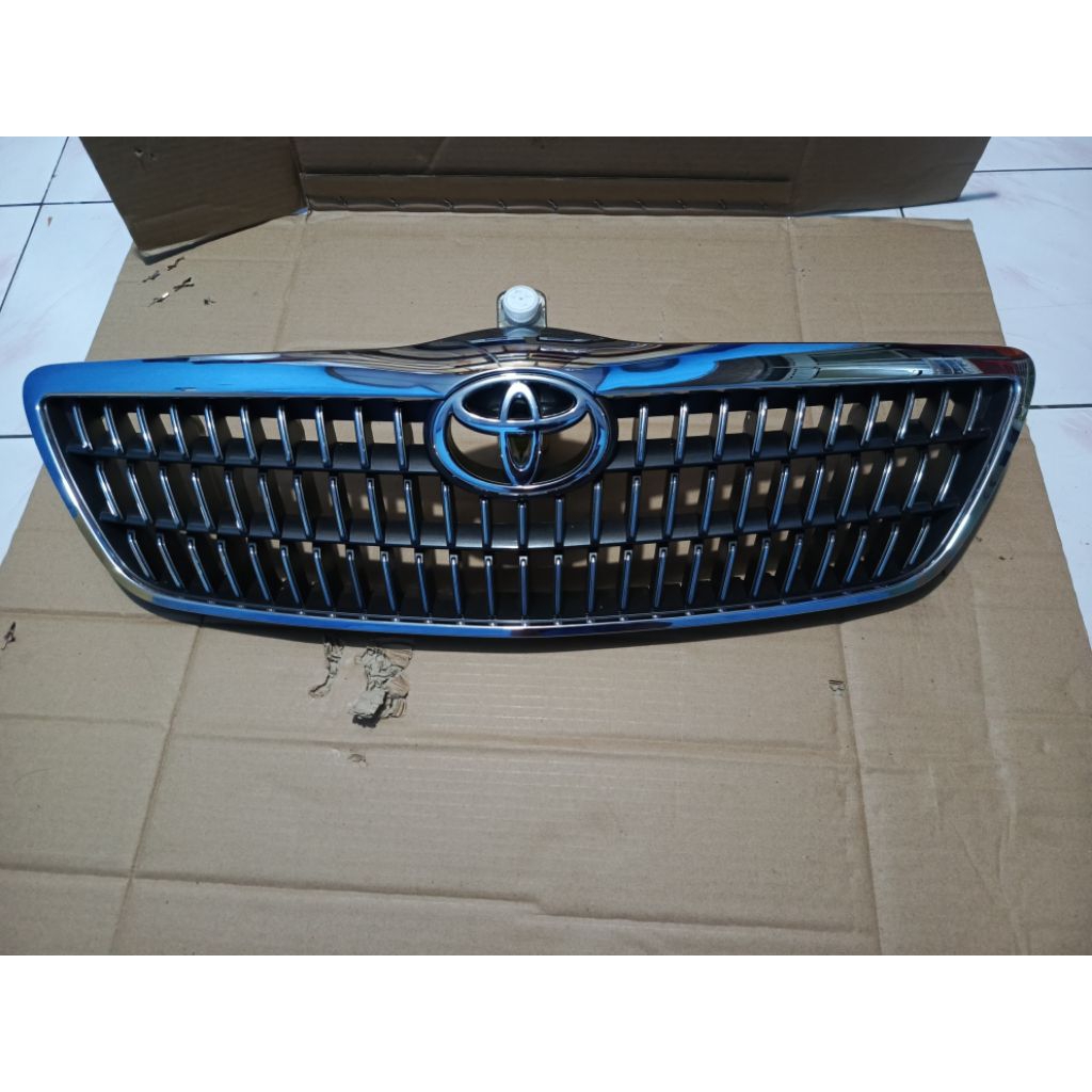 Grill Toyota Camry 2004-2005 Grill Camry