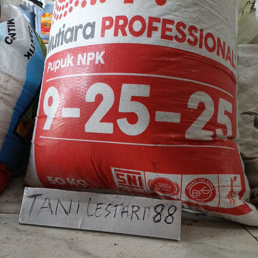 pupuk NPK MUTIARA PROFESSIONAL 9.25.25 repack 1kg