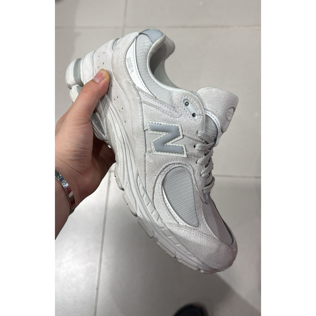 NB 2002R