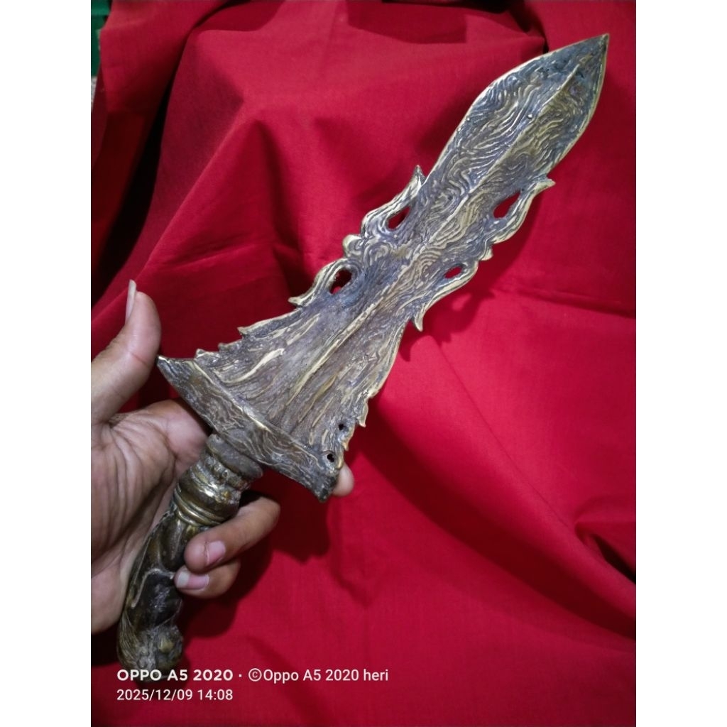 PAJANGAN HADIAH DEKORASI BETOK BAHAN KUNINGAN