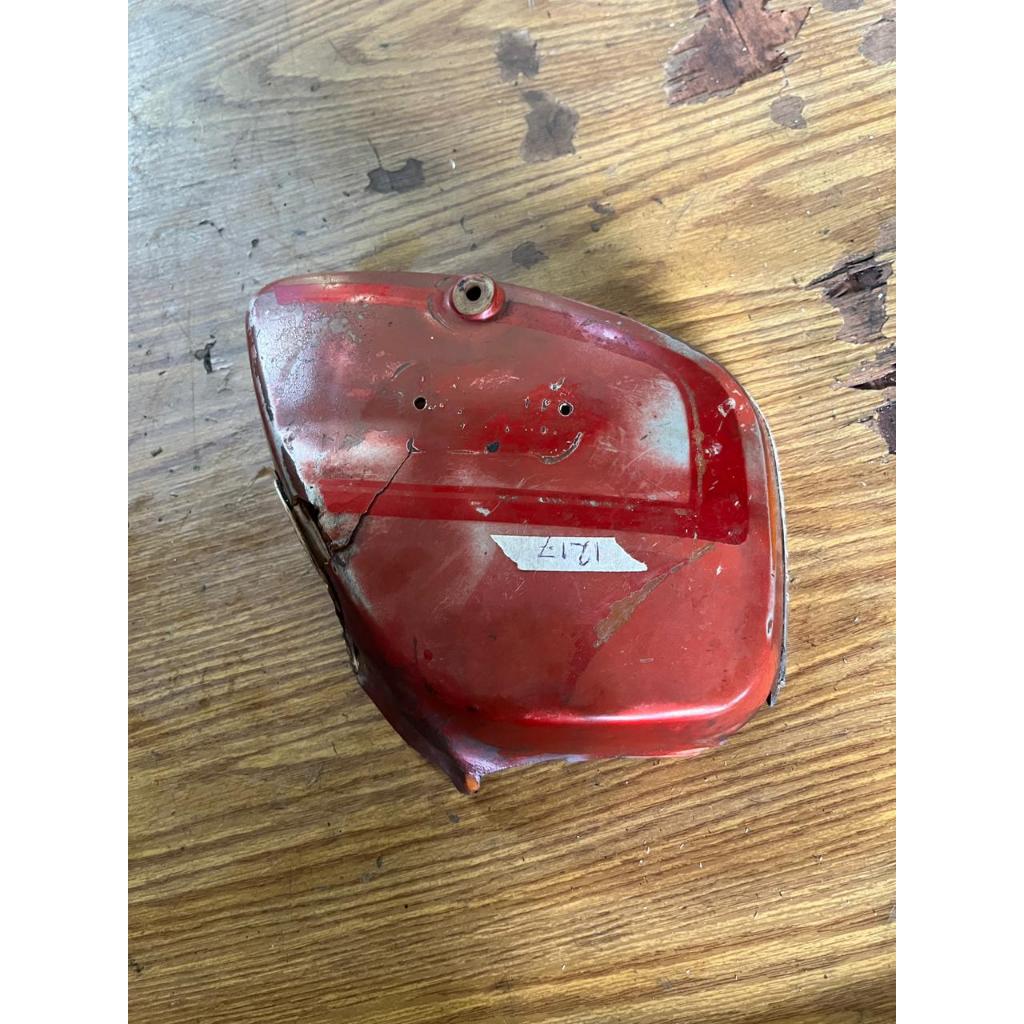 COVER TUTUP BOX BOK ACCU AKI SUZUKI FR 80 FR80 FR 70 FR70 original / 1217