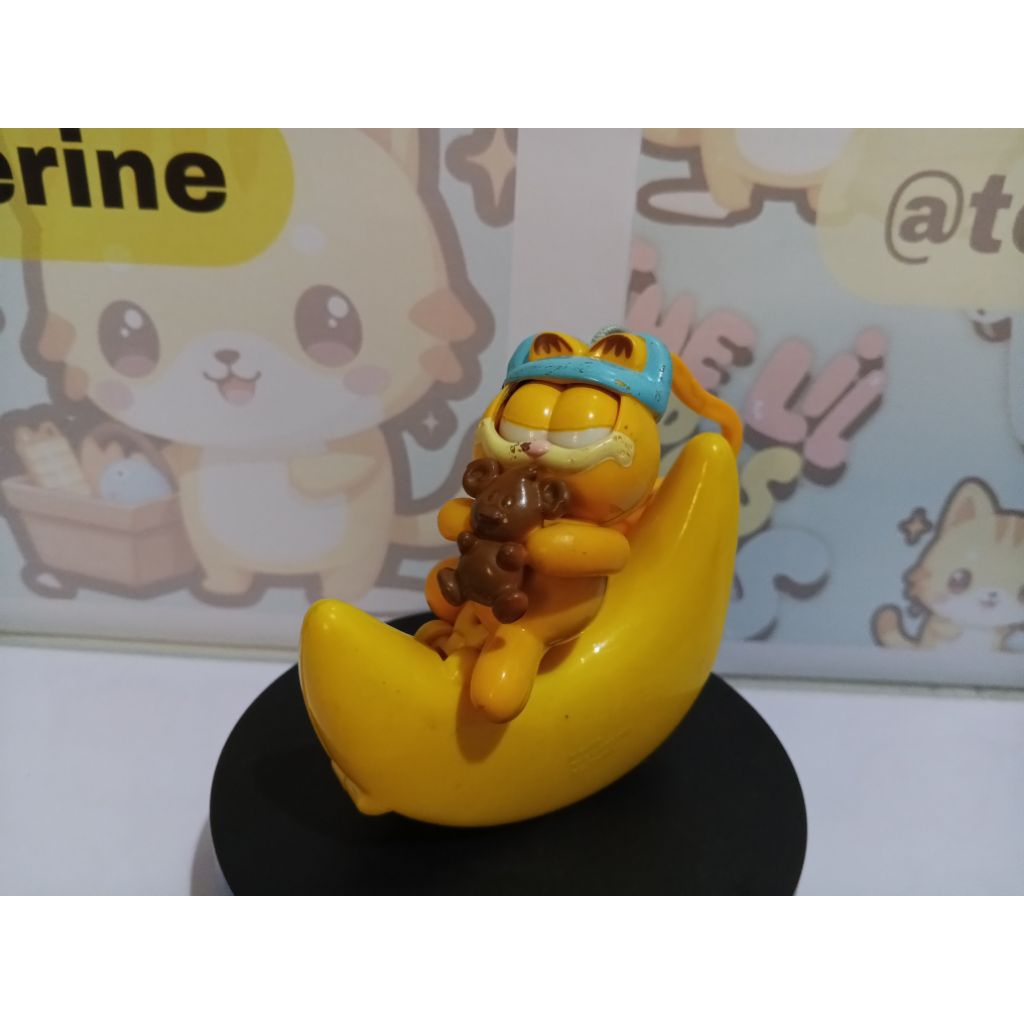 KFC Kids Meal Garfield 2012 Garfield Moon