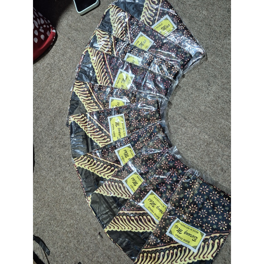 deta/destar segi empat batik