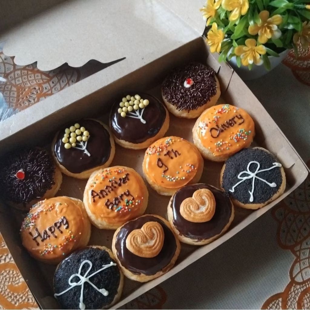 Donat ulang tahun /Donat ultah/ Donat mini ( bisa request tulisan