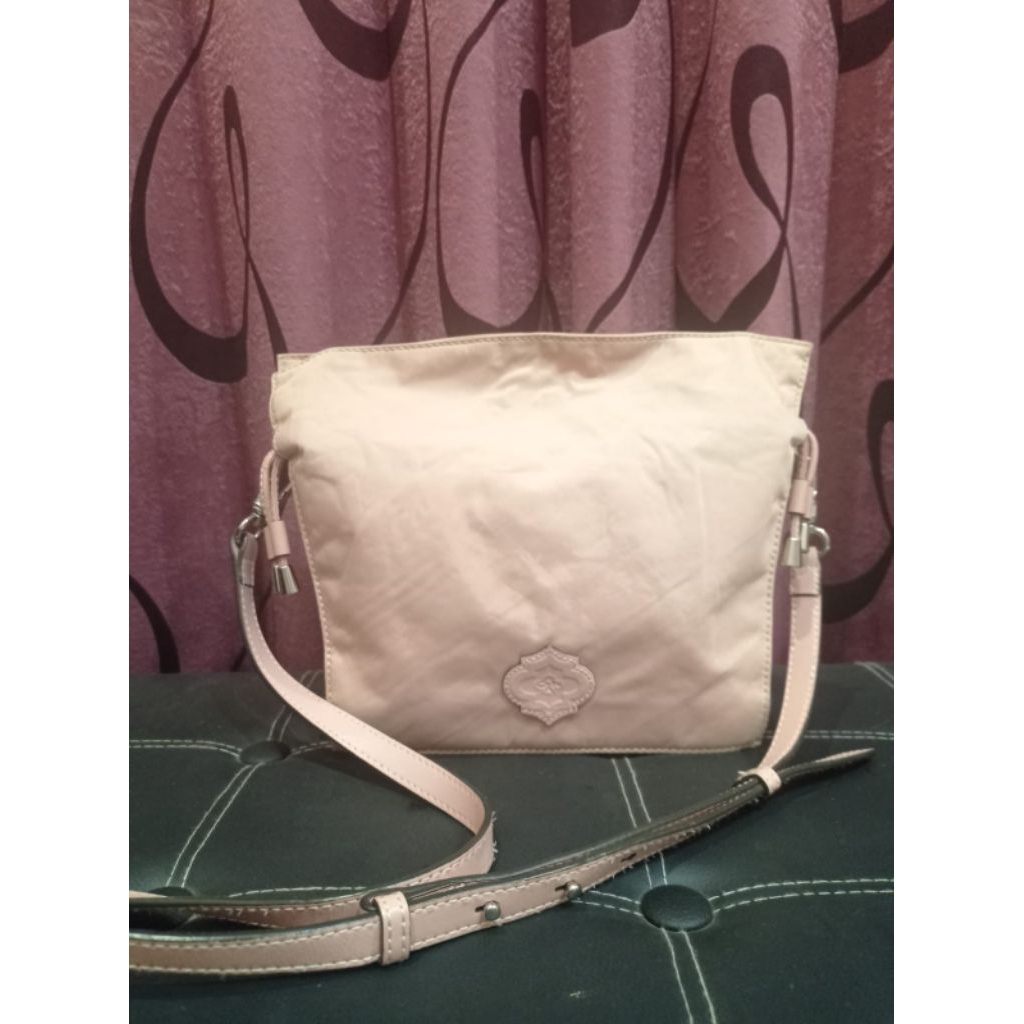 Tas sling oriyani preloved