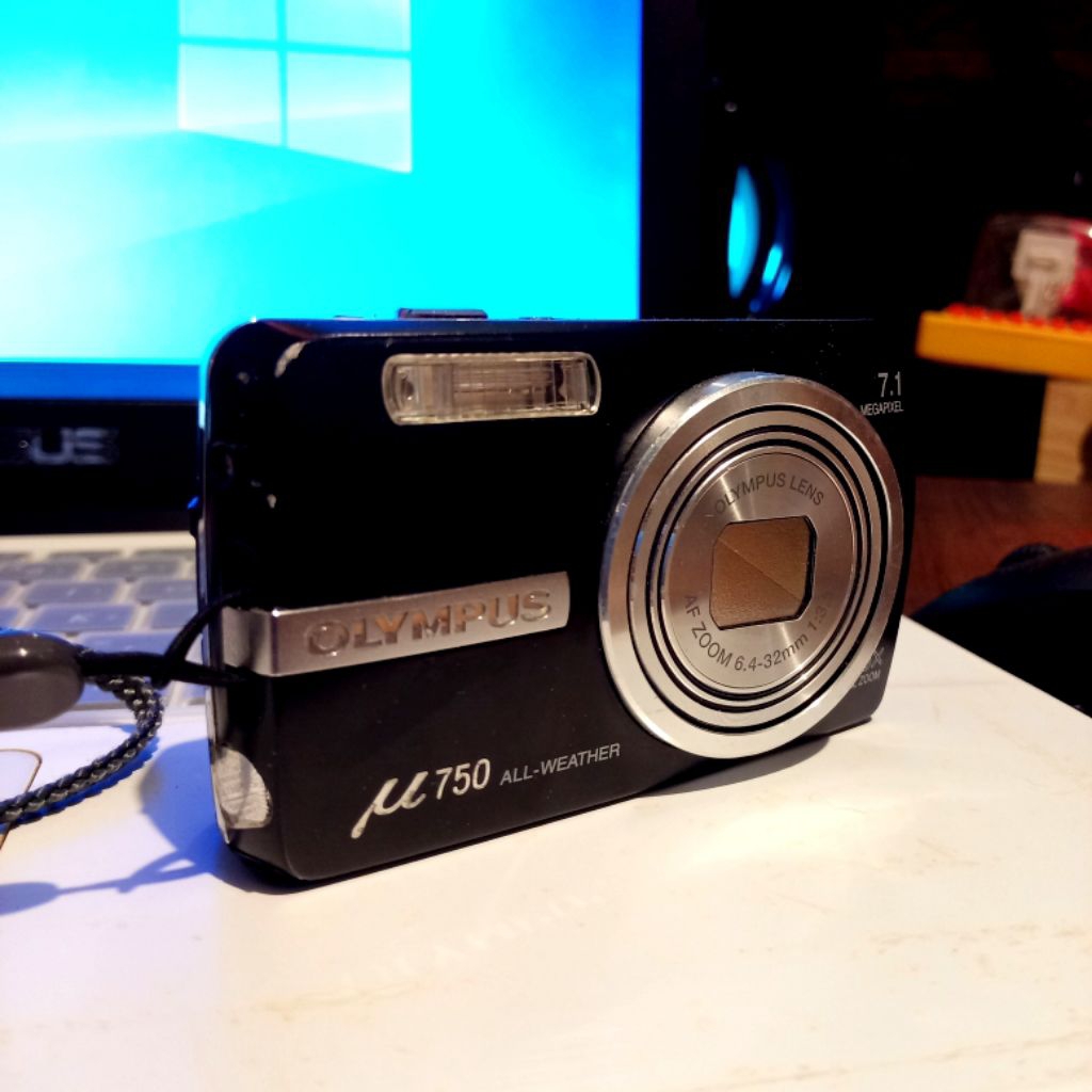 Digicam Kamera Olympus 750MJU Lengkap Fungsi Normal