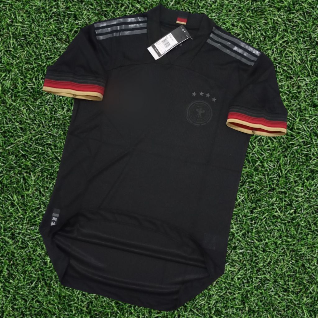 Jerman Away 20 Player Issue