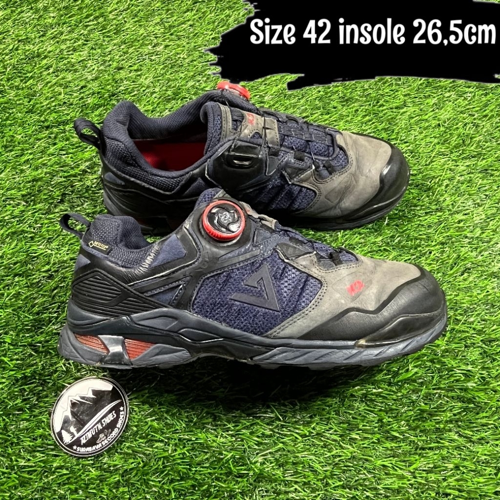 Sepatu Outdoor Gunung Hiking K2 Size 42