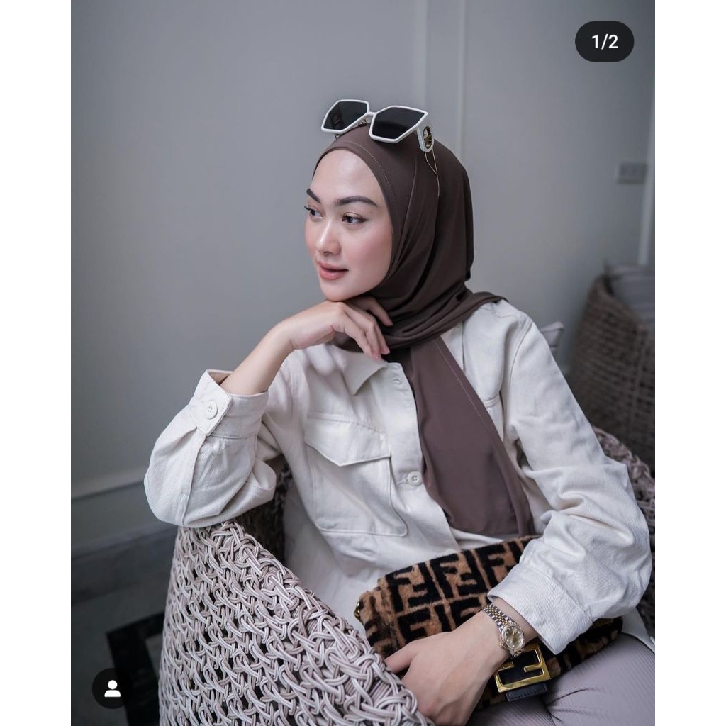 Nayara Scarf Hijab Segitiga Instan Jersey Korea Premium