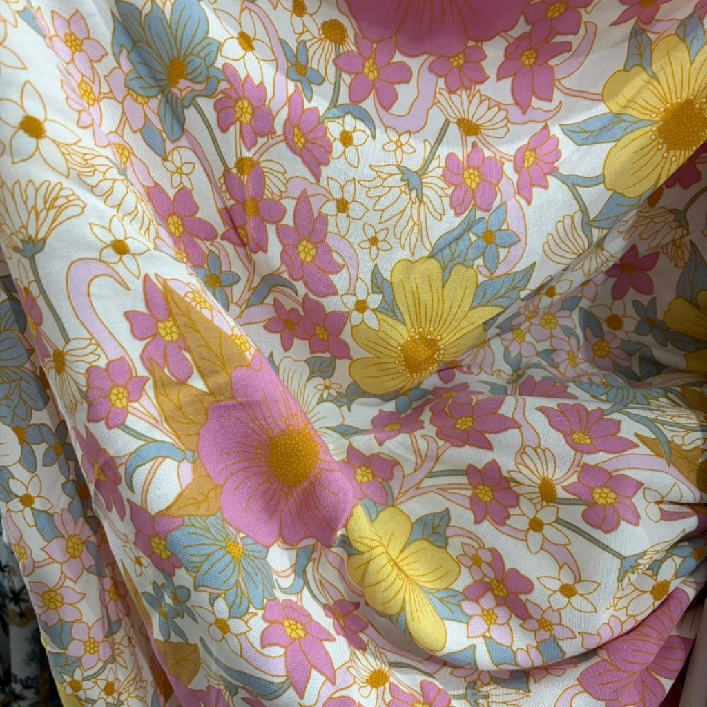 kain katun rayon viskose motif kembang besar premium (0,5m)