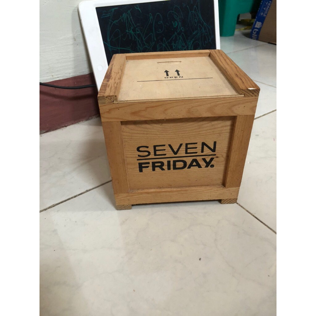 Box jam tangan seven friday original full kayu