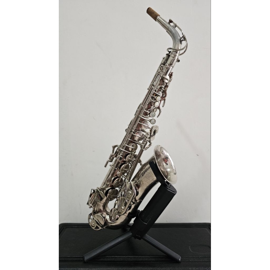alto saxophone selmer bundy II silver