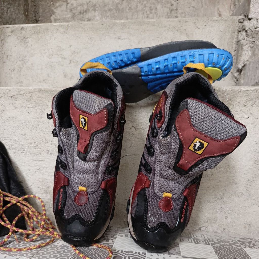 sepatu gunung blackyak sec