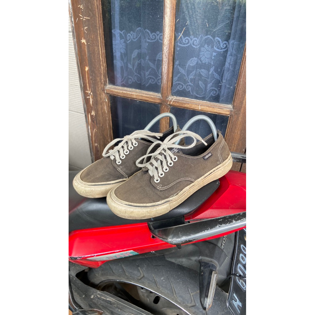 Sepatu Maternal Second