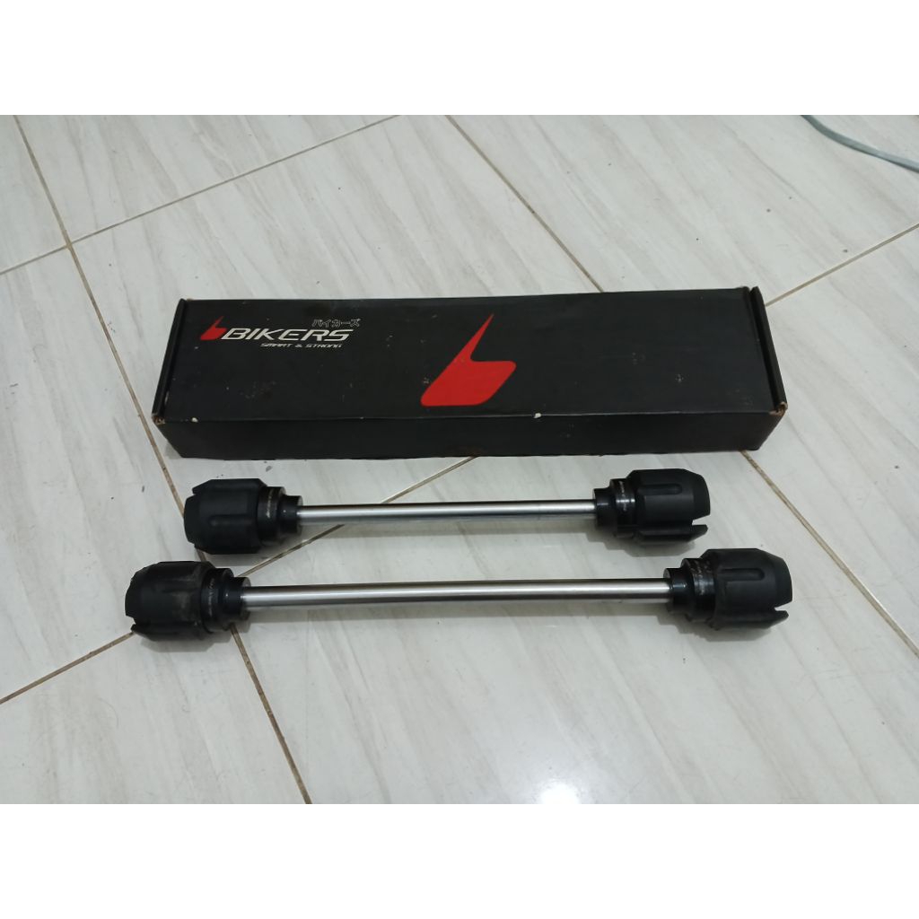 axle slider bikers r25 axle slider bikers mt25 axle slider r25 mt25 jalu as roda bikers r25 jalu as 