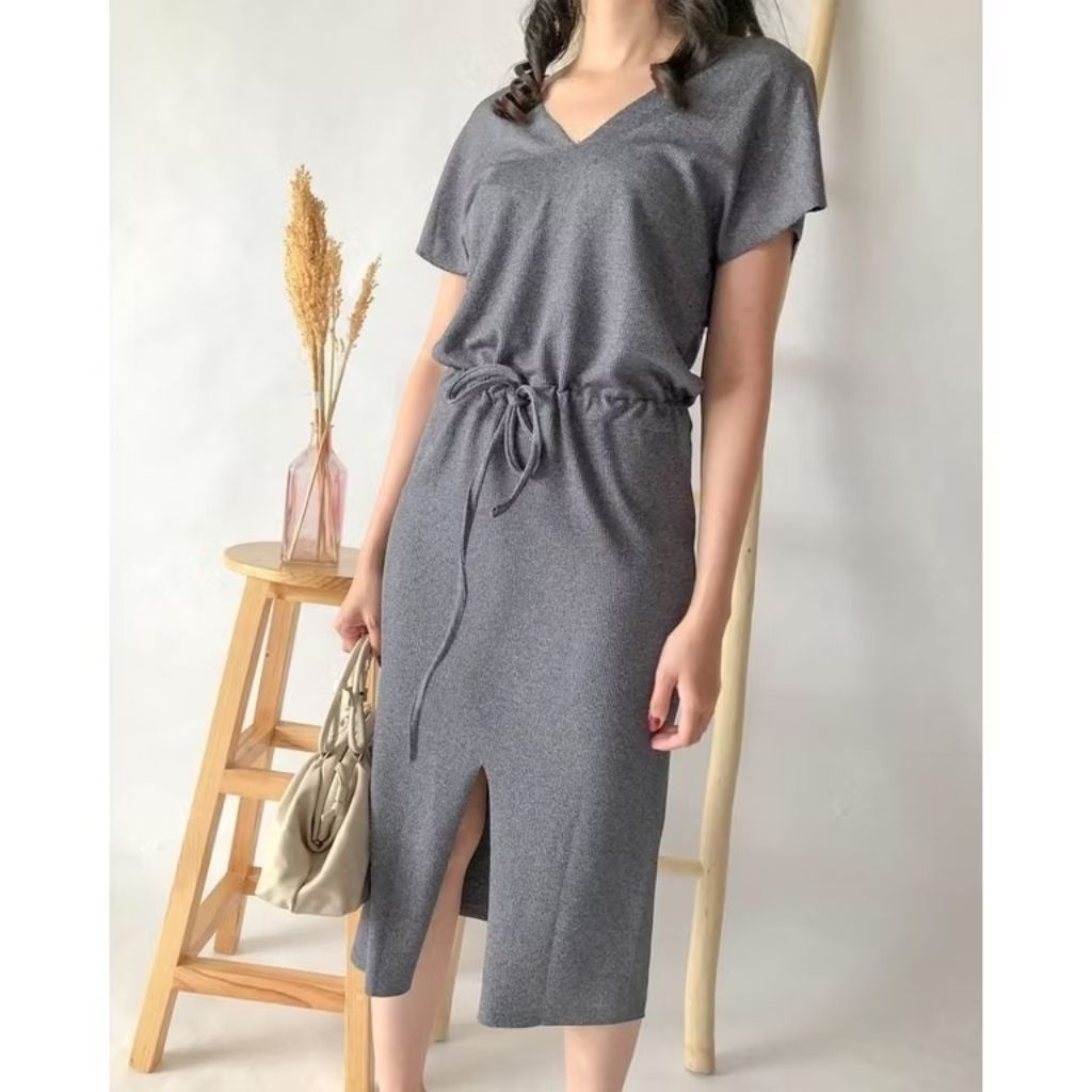 Ayyara Casual Knit Dress