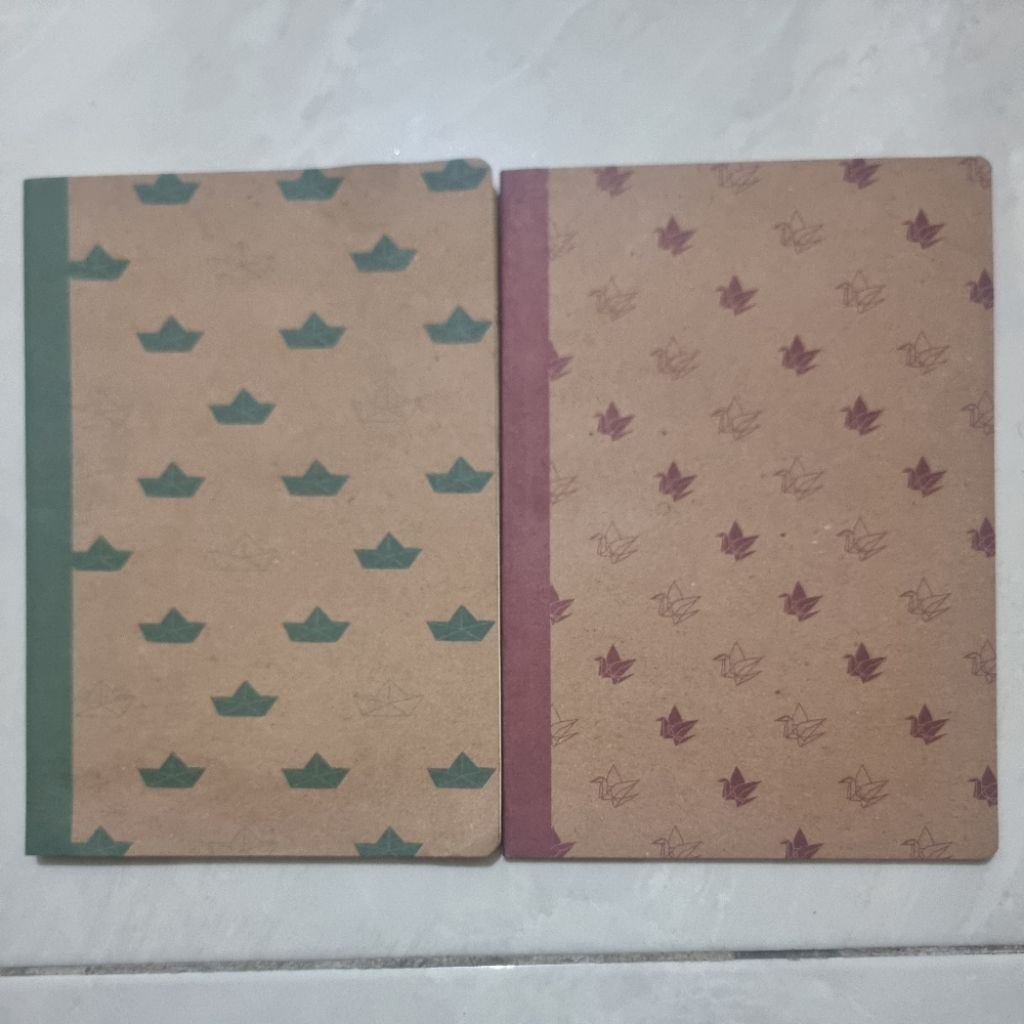 Buku Tulis Ohayo ala Korea Satuan lepas kemasan Ukuran B5 17,5 x 25 cm