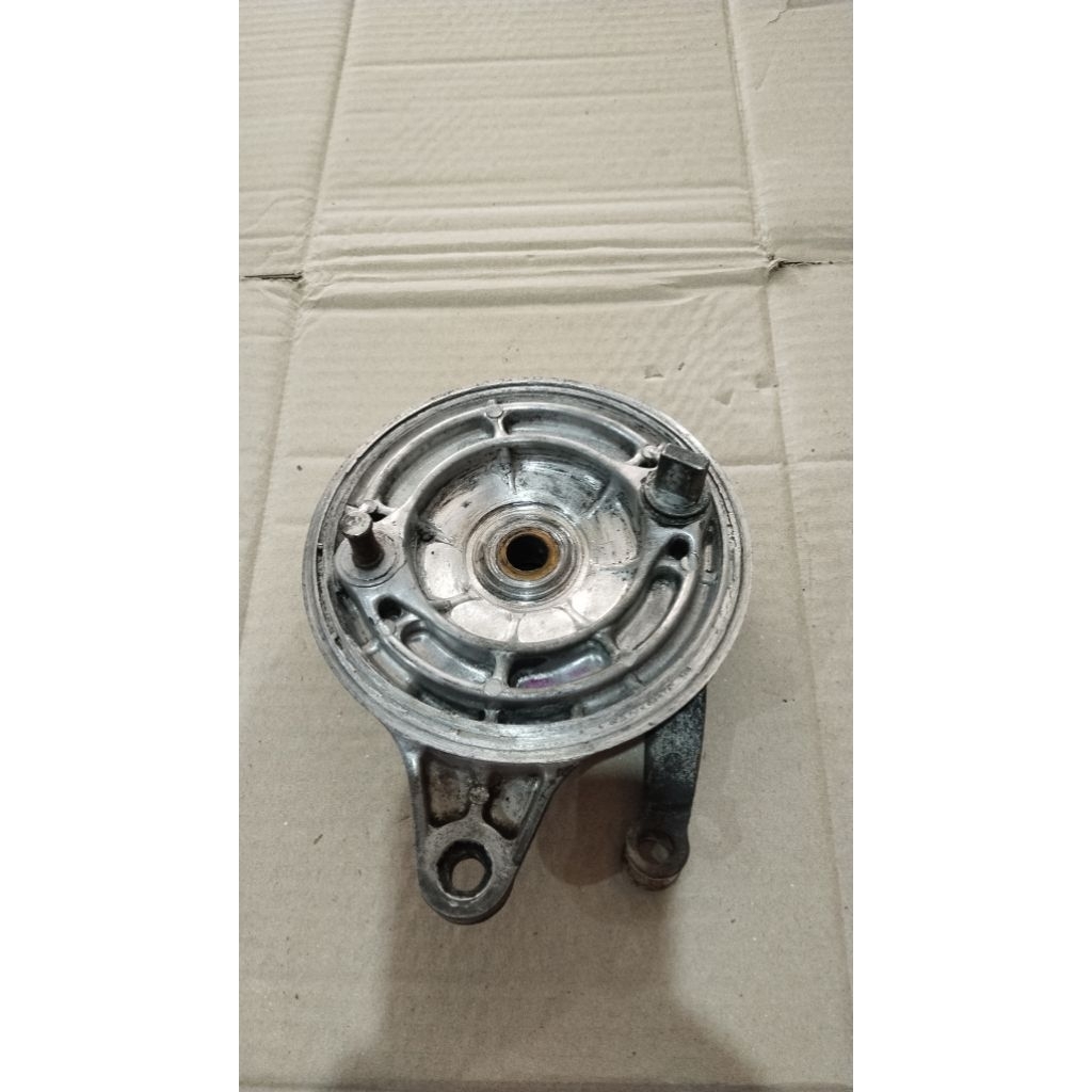 tutup panel rem belakang motor Suzuki thunder 125 seken copotan original