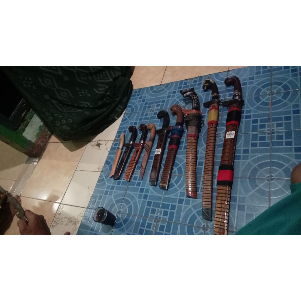 golok baja super tajam