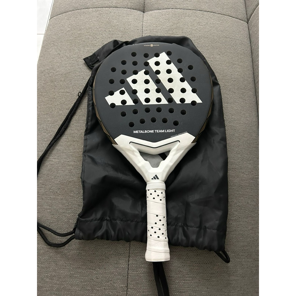 raket padel second Adidas metalbone 3.4 teamlight Preloved