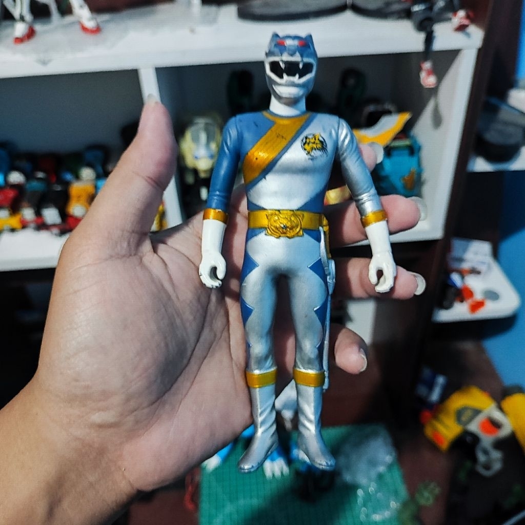 Figure Power Rangers Wild Force Gao Silver Ori Bandai