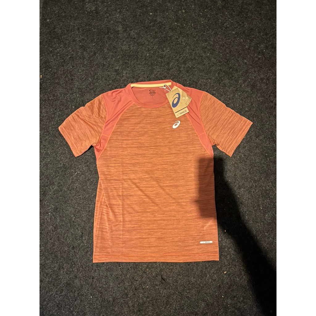asics running tee