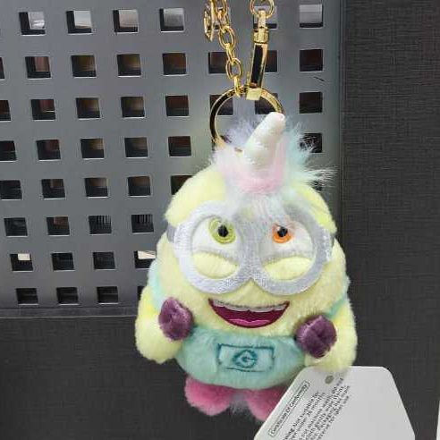 Gramedia Pakuwon : BNS series Huarong Minions Unicorn BOB Pendant