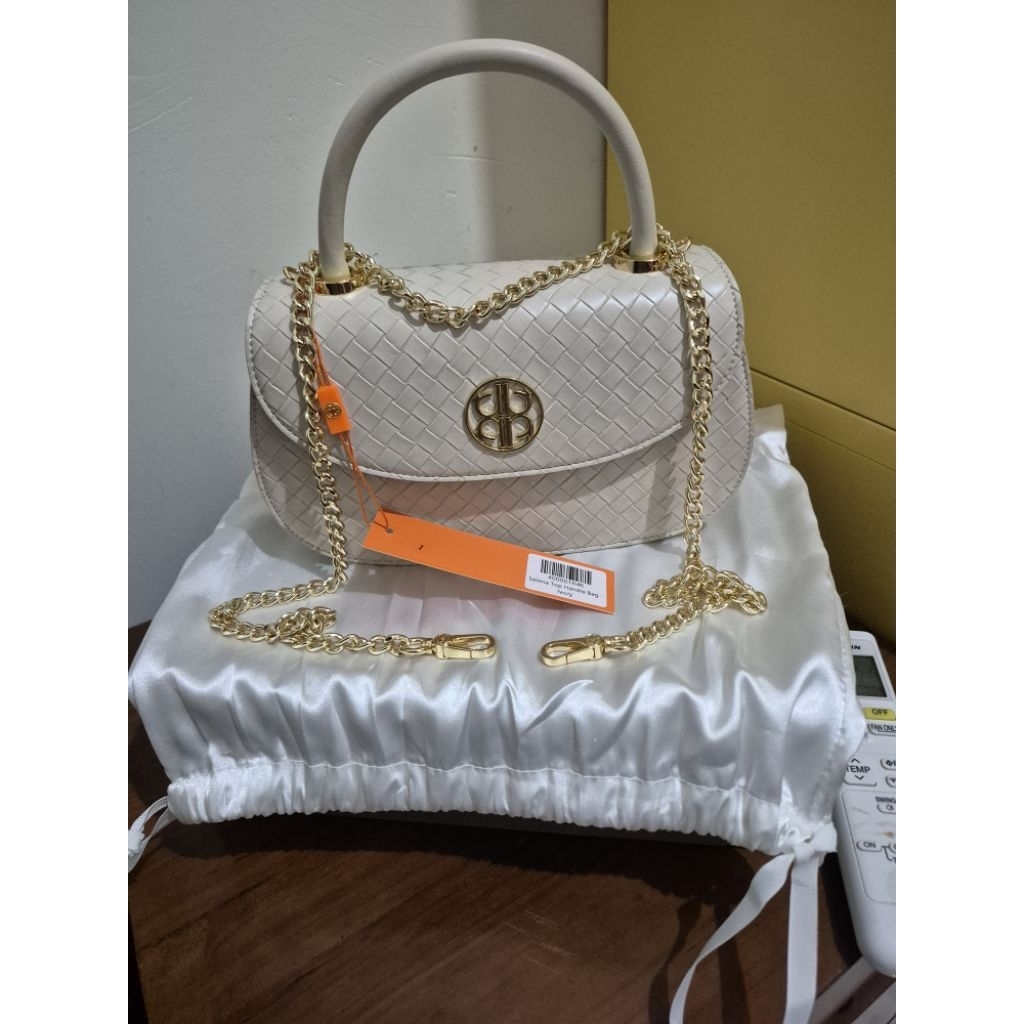 preloved bag nada puspita