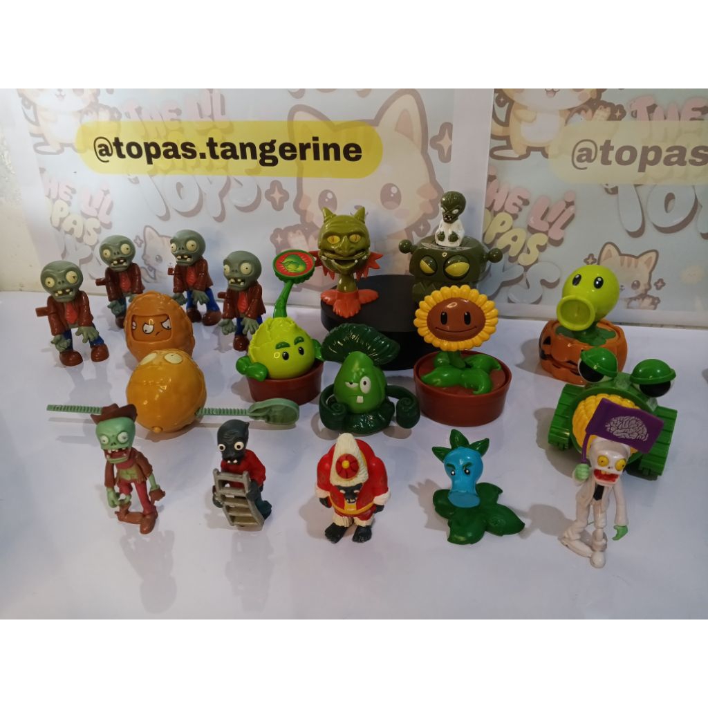 KFC Chaki Kids Meal Plants Vs Zombie Complete set of 8