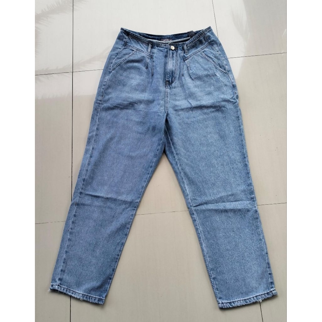Jeans Blue Brand Details | Celana Wanita
