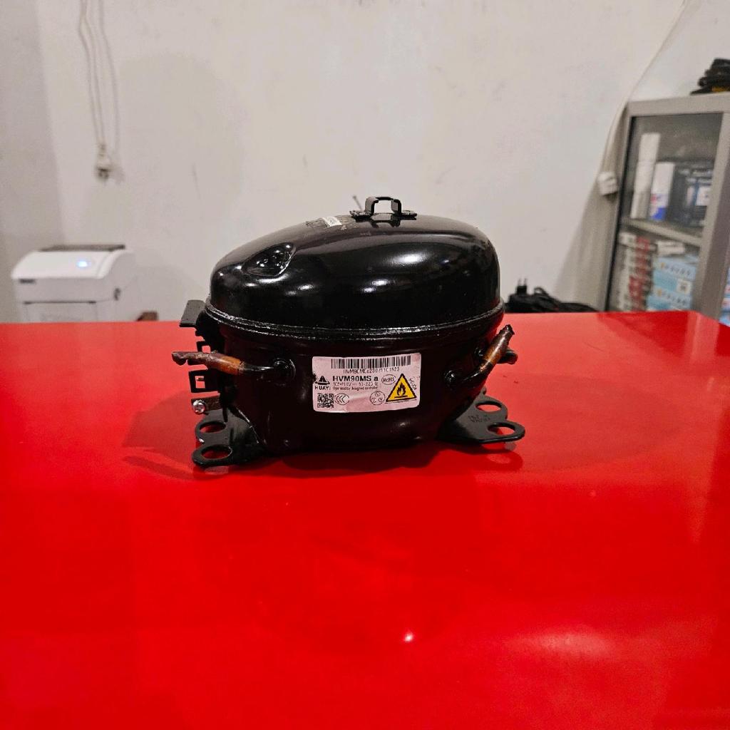 KOMPRESOR 1/4 PK KULKAS PINTU 2 INVERTER HVM90MS REFRIGERANT R600A