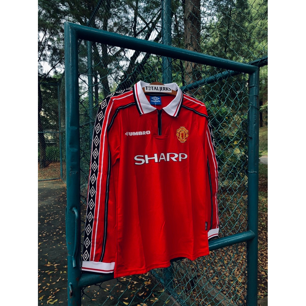 LS Manchester United Home 98/99