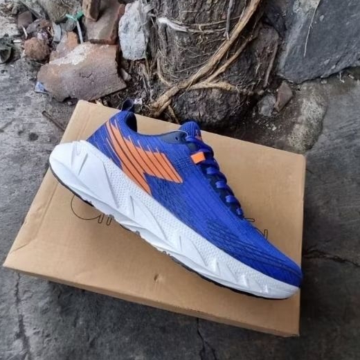 Sepatu Running diadora Original