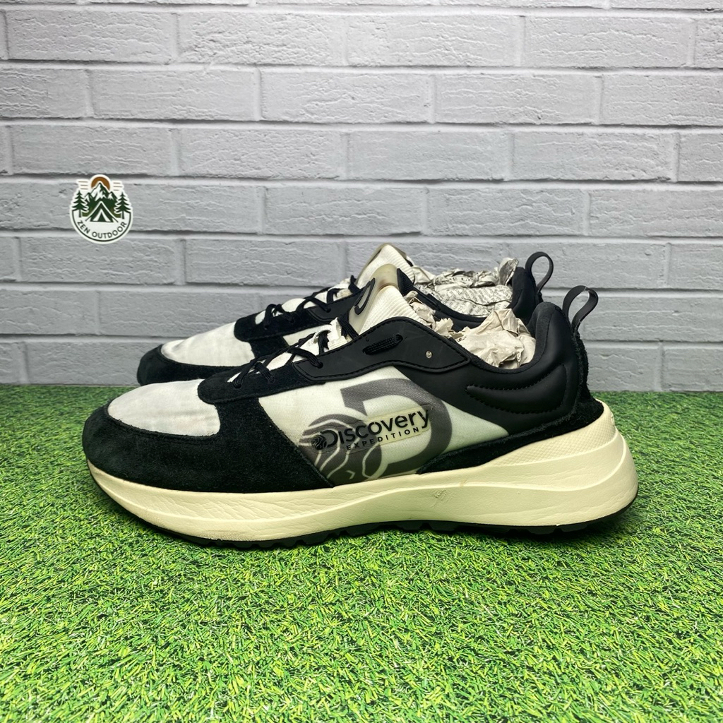 sepatu outdoor casual Discovery Expedition Size 44