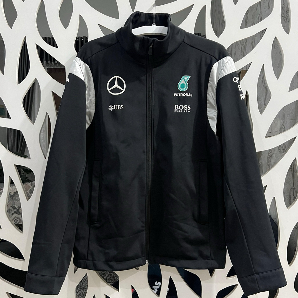 [Team Issued/Used/Size L] Jaket Softshell Mercedes AMG Petronas Formula One Team F1 2016