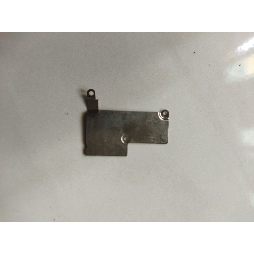 tutup mesin iphone 13