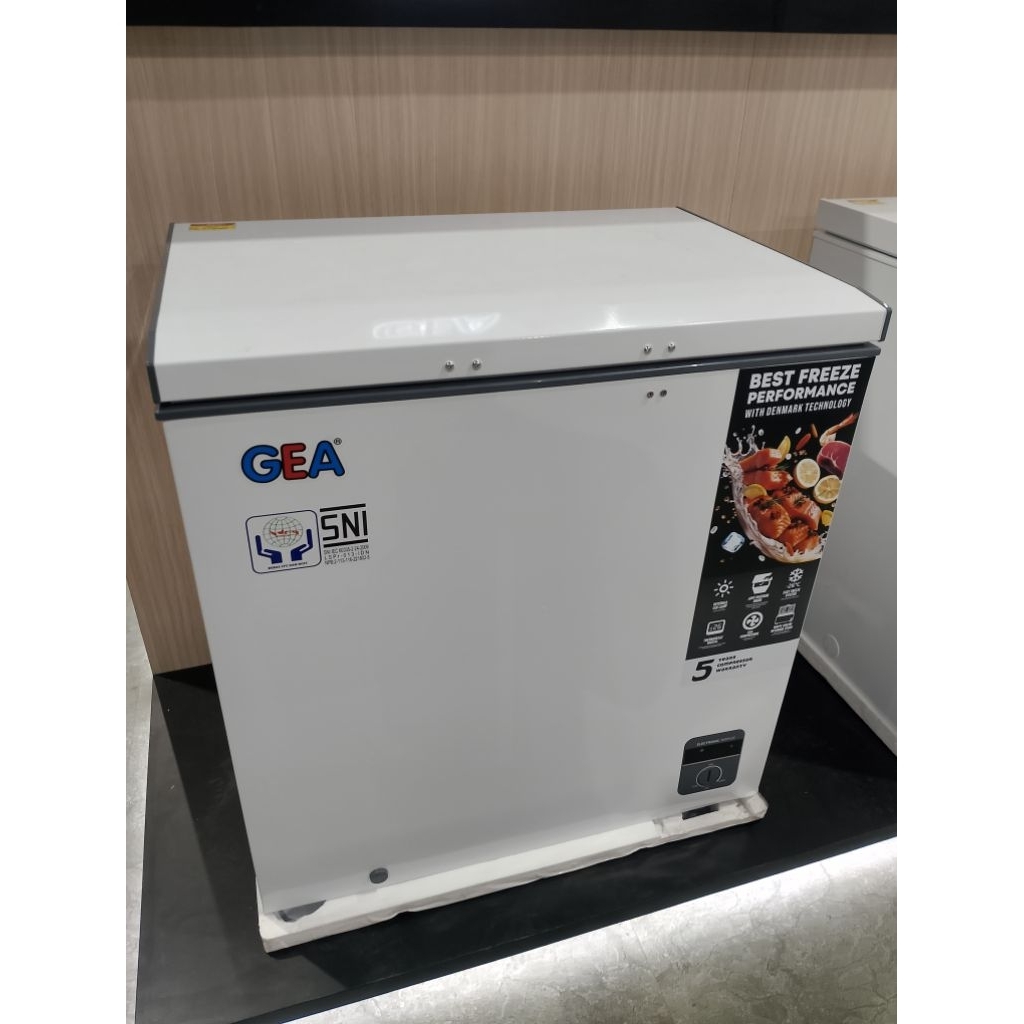 GEA Chest Freezer GEA AB-208R 200 Liter