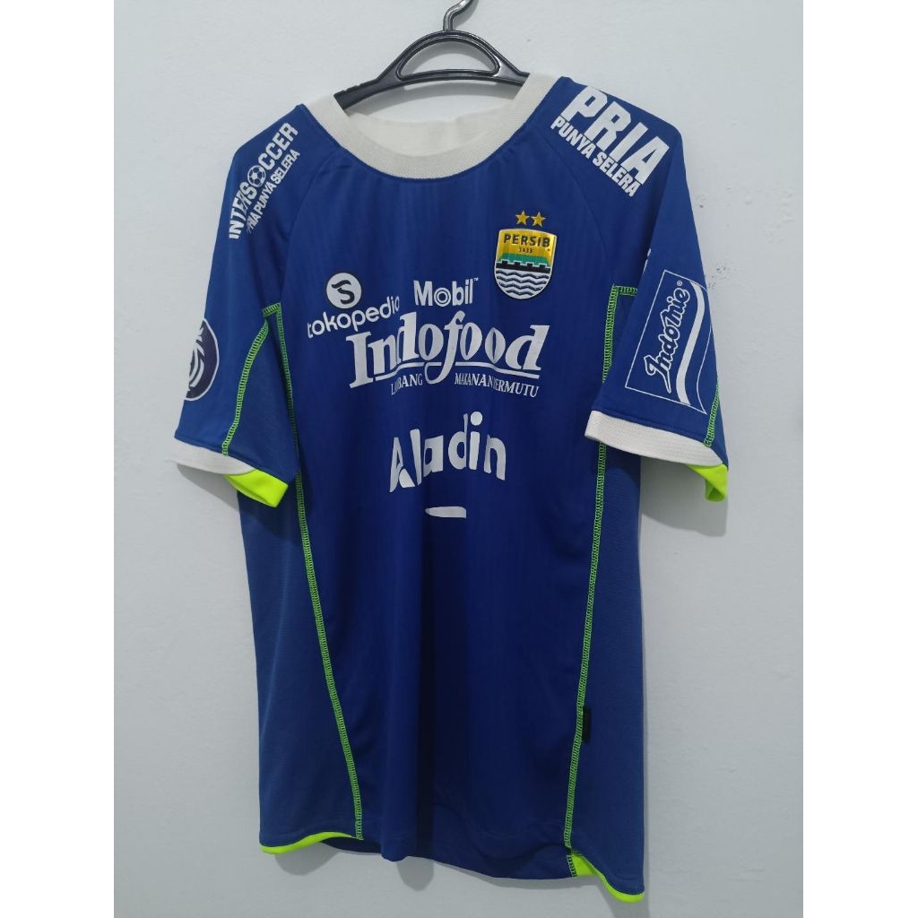 Jersey Persib Pi home 2022